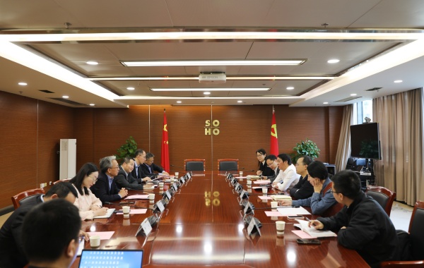 無錫市梁溪區區長來訪_副本.jpg