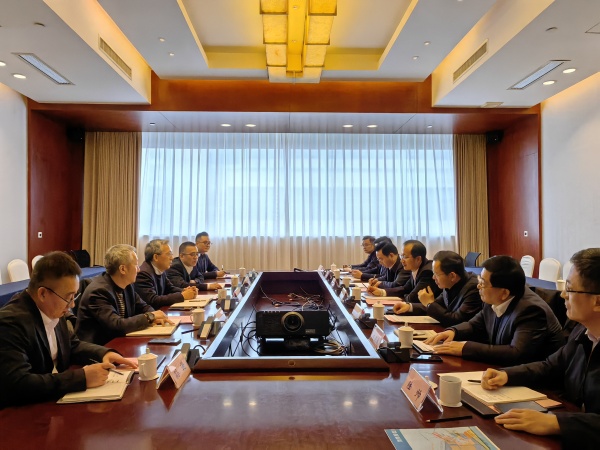 陳述總裁拜會鹽城市政府相關領導_副本.jpg